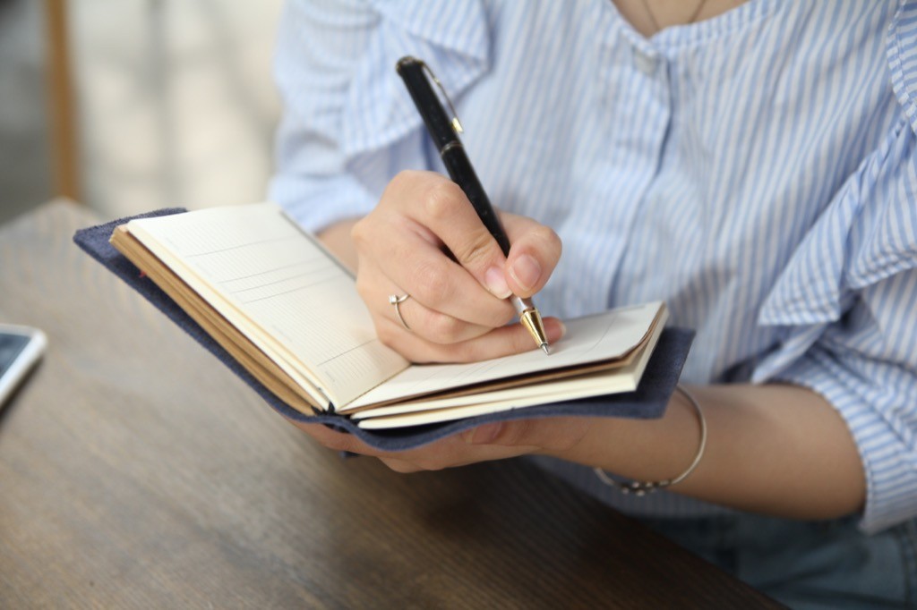 Rèn Luyện Ghi Chép – Bí Quyết Thành Công