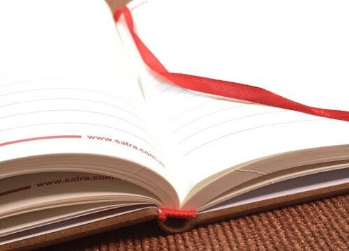 Sổ Dán Gáy | Sản Xuất Sổ Tay Bìa Đóng Gáy Theo Yêu Cầu