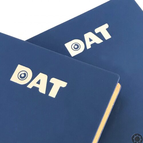 so-da-bia-cong-mau-xanh-ep-lun-va-ep-bac-logo-dat-215-8