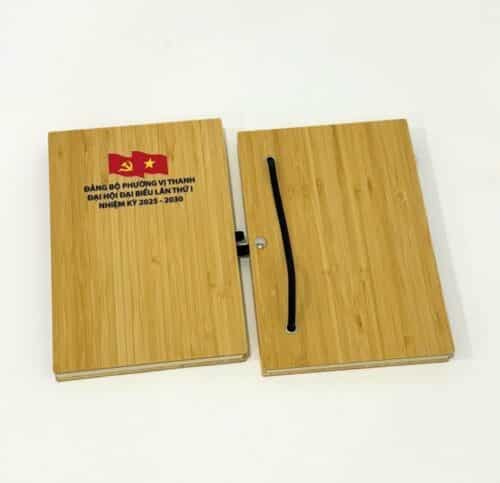 Bộ Quà Tặng Đại Hội In Logo - Sổ Tre + Bút Tre + Hộp Giấy - xuongsanxuatsoda.com
